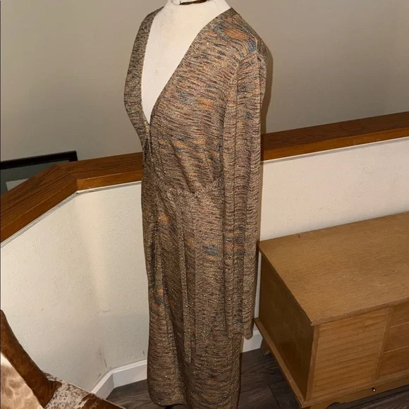 BCBGMaxAzria Shimmering Gold Knit dress - Picture 2 of 12